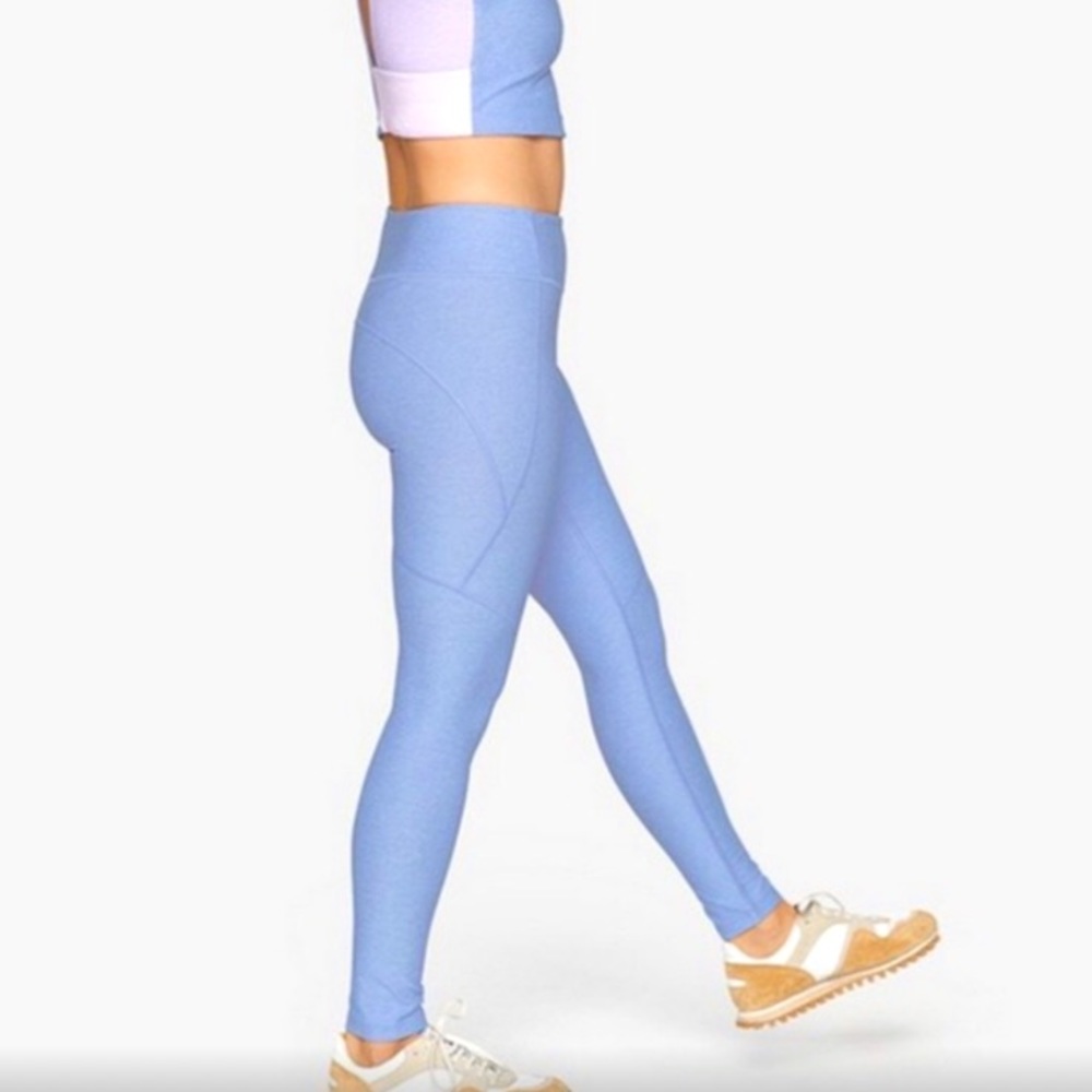 Light Blue OV leggings